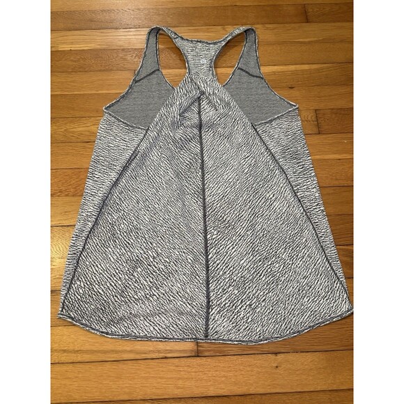 Lululemon Size 10 Essential Tank Top Black White - Picture 3 of 4